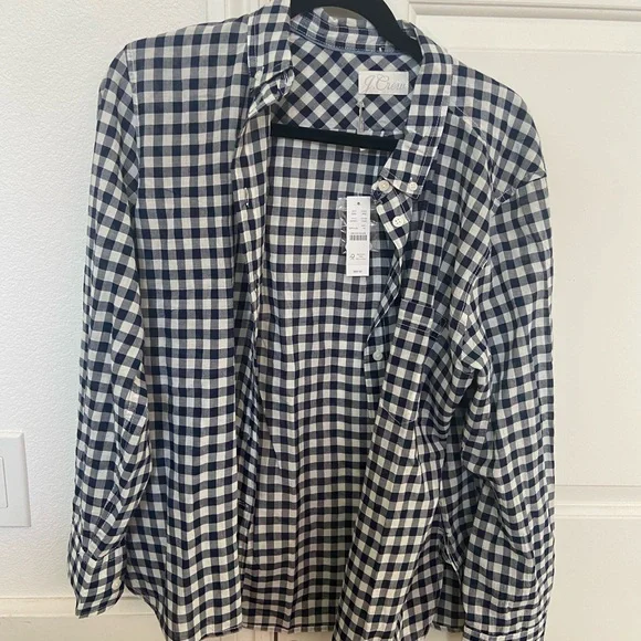 Brand new with Tag J. crew button down - Picture 3 of 3
